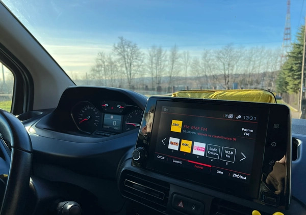 Peugeot Rifter cena 78000 przebieg: 93000, rok produkcji 2019 z Wieliczka małe 436